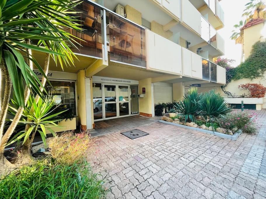 Le Chevrefeuille - Easystay83 Saint-Raphaël Exteriör bild
