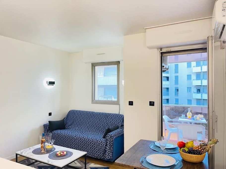 Le Chevrefeuille - Easystay83 Saint-Raphaël Exteriör bild