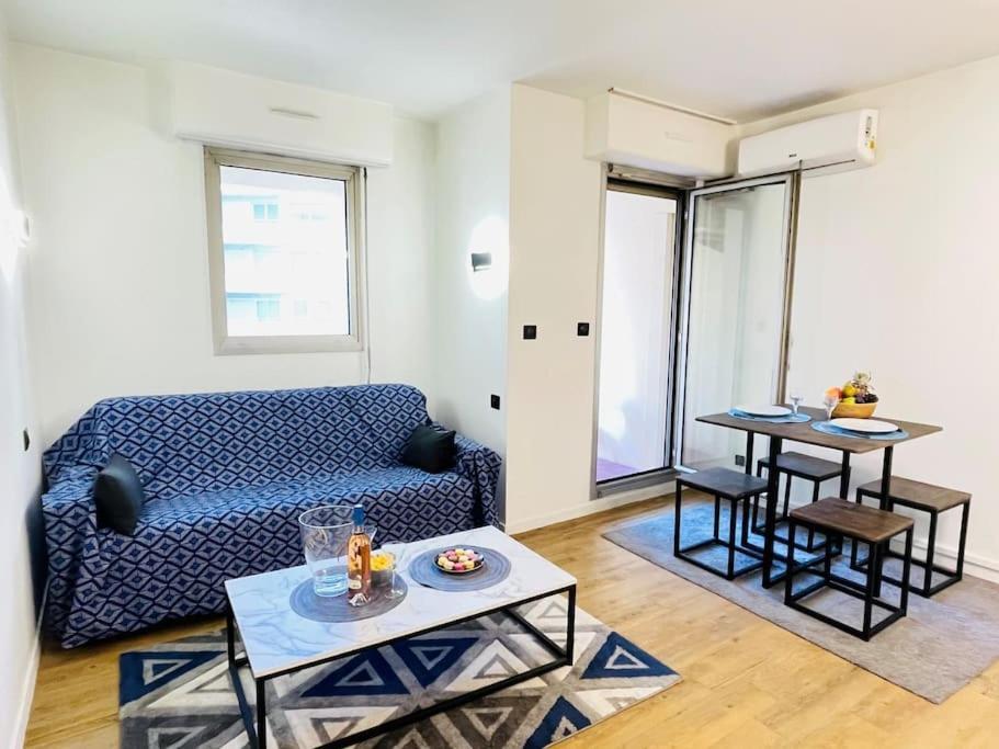 Le Chevrefeuille - Easystay83 Saint-Raphaël Exteriör bild
