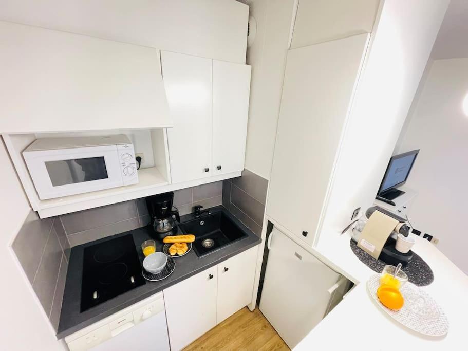 Le Chevrefeuille - Easystay83 Saint-Raphaël Exteriör bild